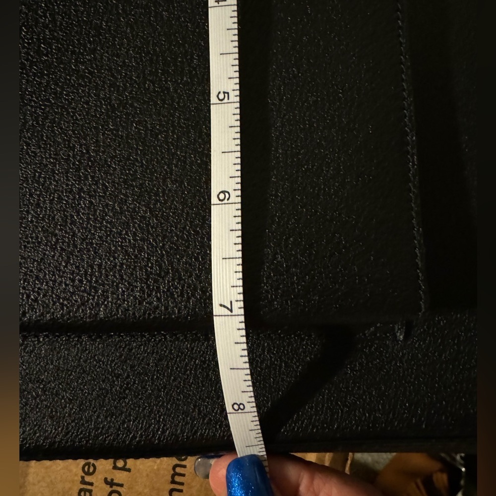 Gucci-Authentic-Black Bracelet Bag - Picture 14 of 16